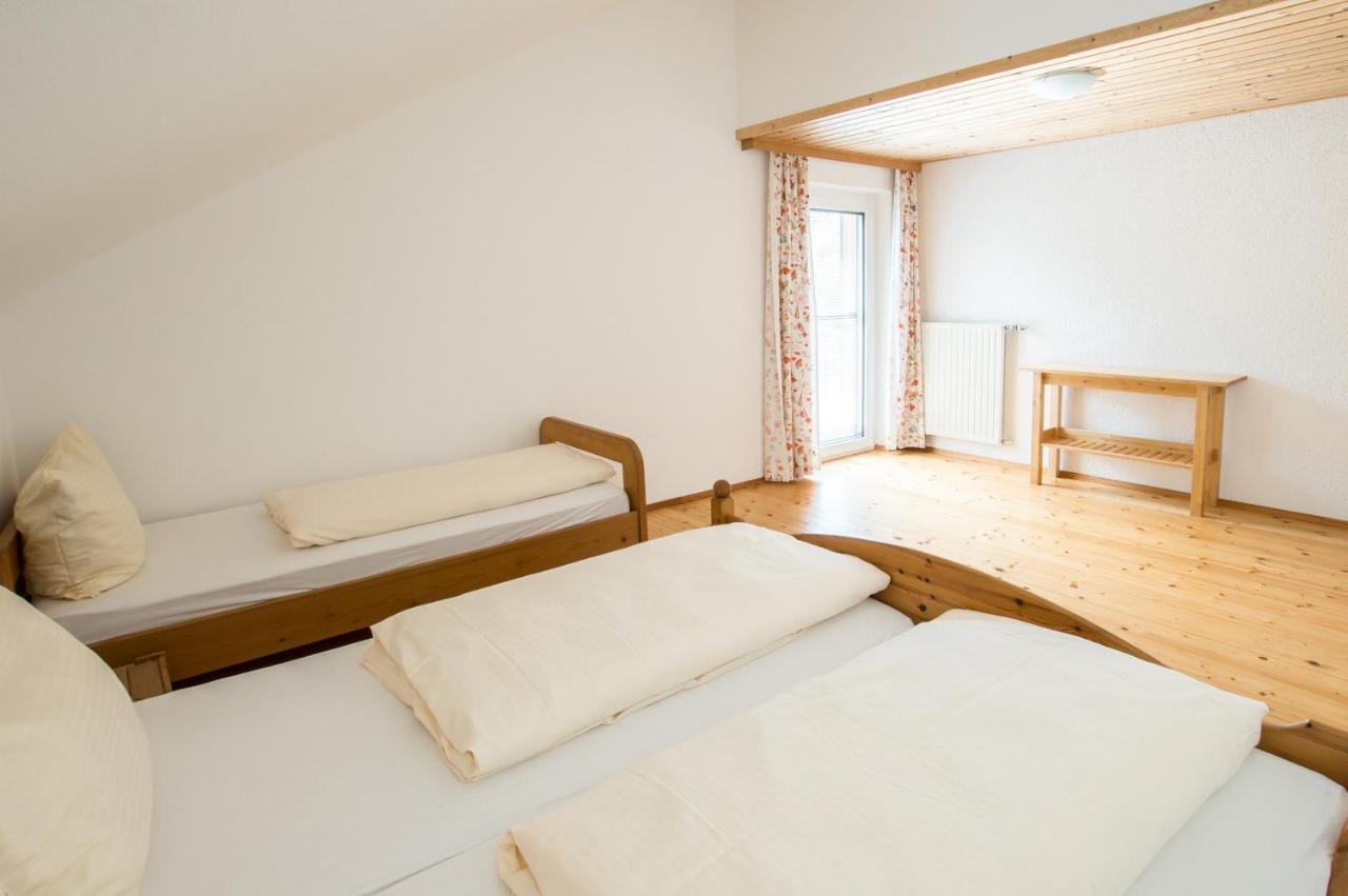 Familienferienhof Stabauer Zell am Moos Esterno foto