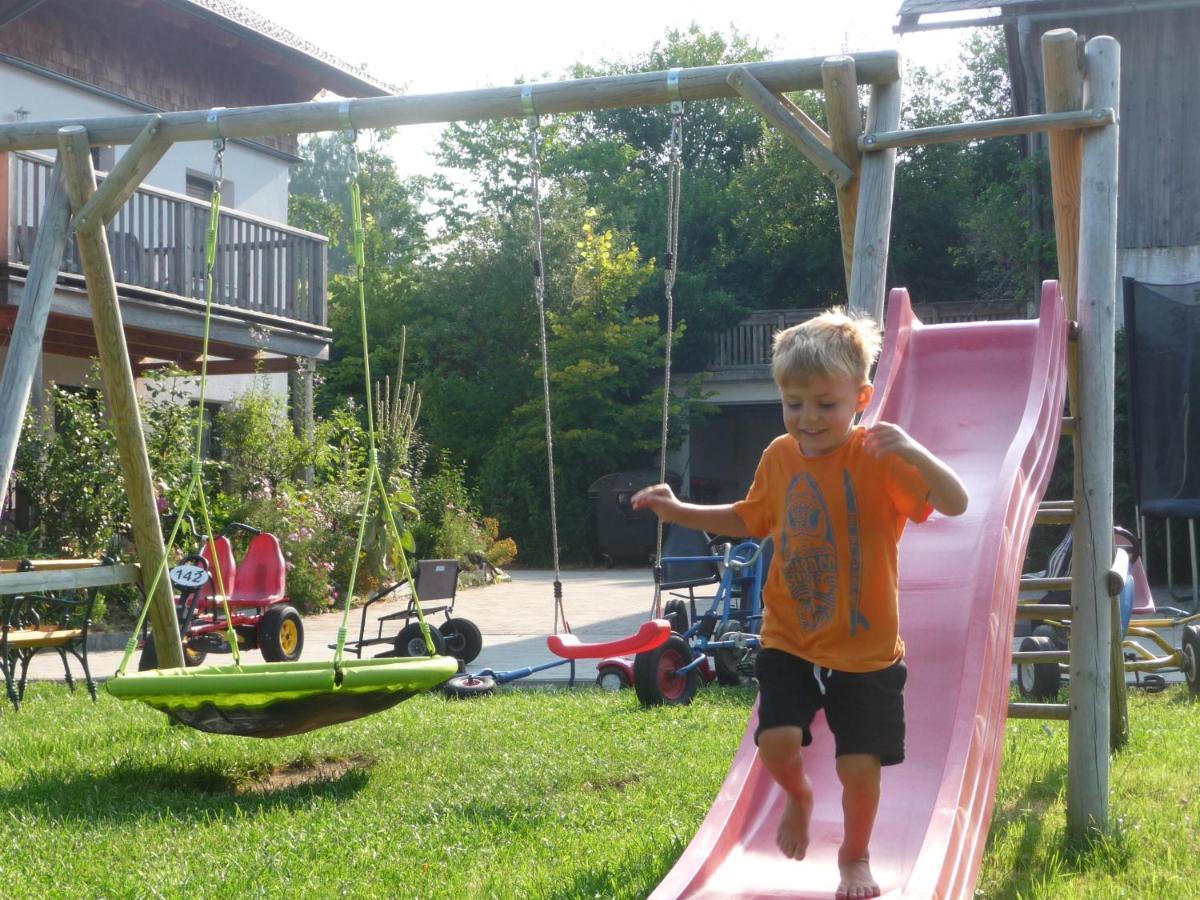 Familienferienhof Stabauer Zell am Moos Esterno foto